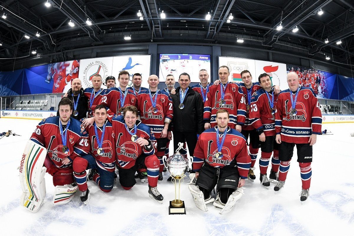 Семь Холмов стали лучшими в Первой лиге