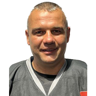 Бурый Павел