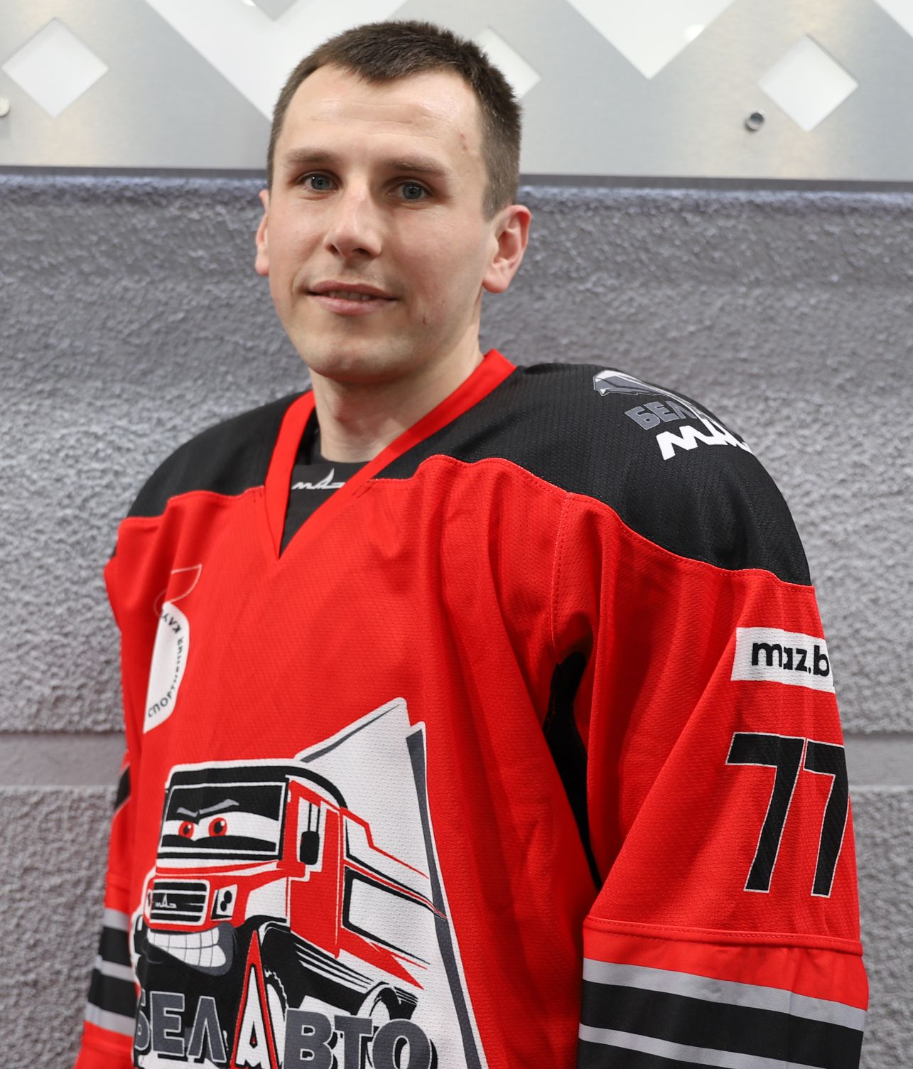 Миронович Роман